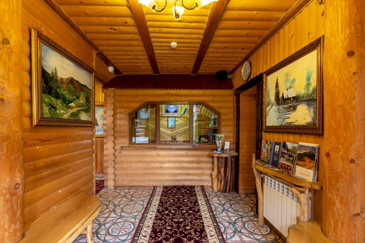 Hotel У Мар'Яни І Назара Yaremche Exterior foto