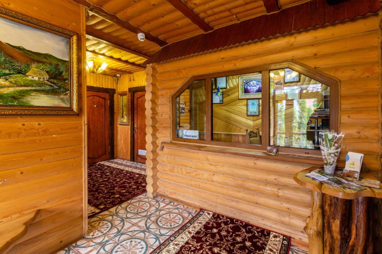 Hotel У Мар'Яни І Назара Yaremche Exterior foto